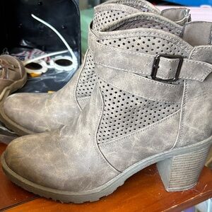 Women's Brown Ankle Boots